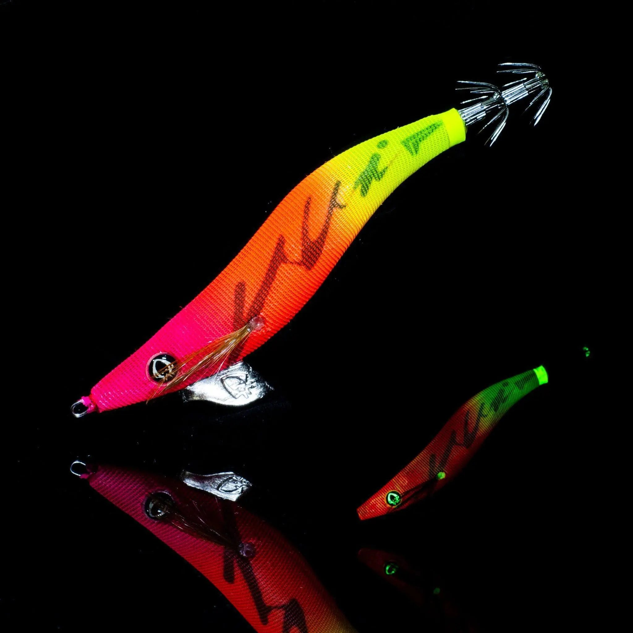 RUI KR93 Blinding Bomb Glow Squid Jig product photo for night fishing, pier lights and low-light Australian eging
